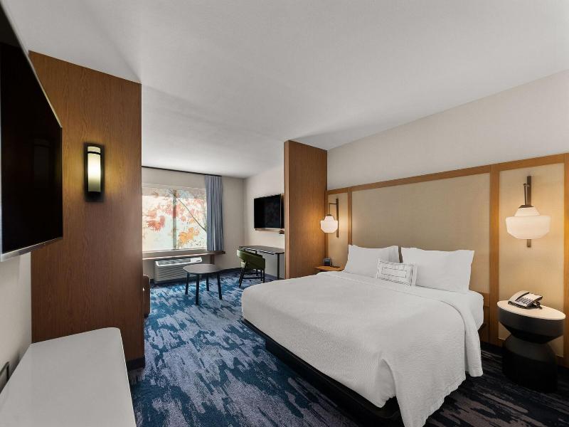 Fairfield Inn & Suites by Marriott Brooksville Sun image