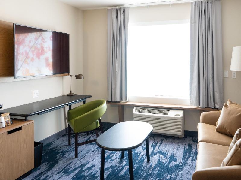 Fairfield Inn & Suites by Marriott Brooksville Sun image