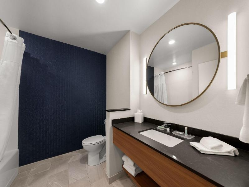 Fairfield Inn & Suites by Marriott Brooksville Sun image
