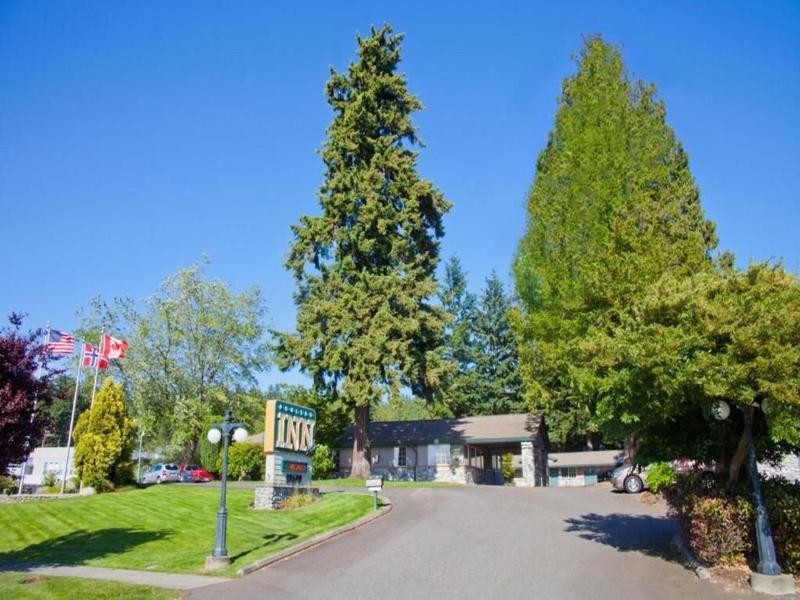 Poulsbo Inn & Suites image