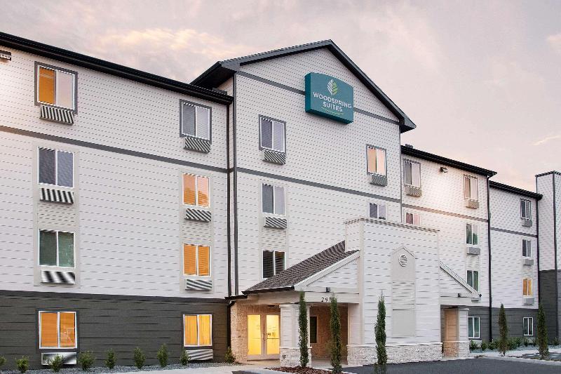 WoodSpring Suites Daytona Beach Int'l Speedway image