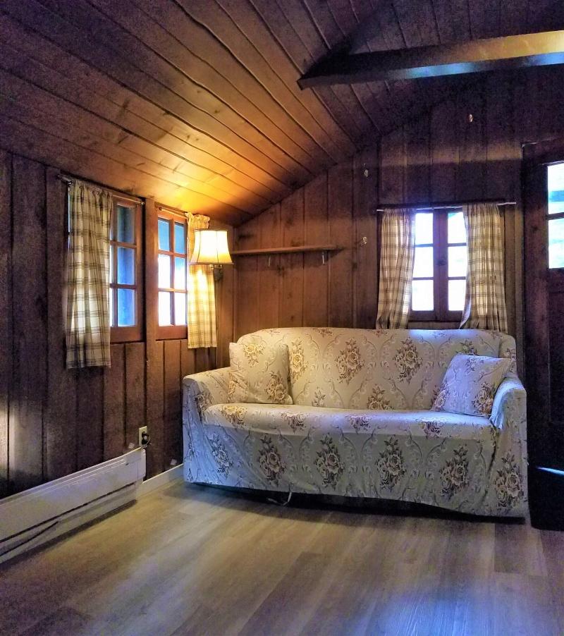 Rundle Chalets image