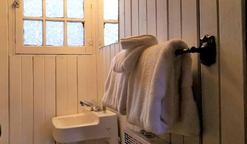 Rundle Chalets image