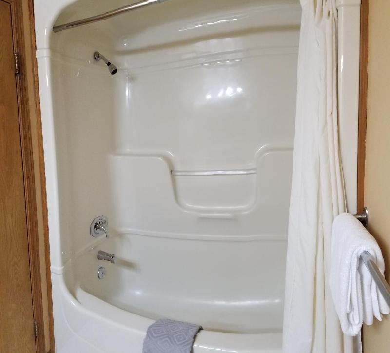 Rundle Chalets image