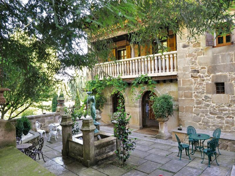 Hotel Palacio De Trasvilla image