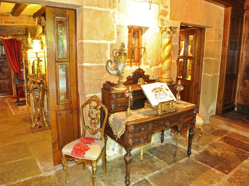 Hotel Palacio De Trasvilla image