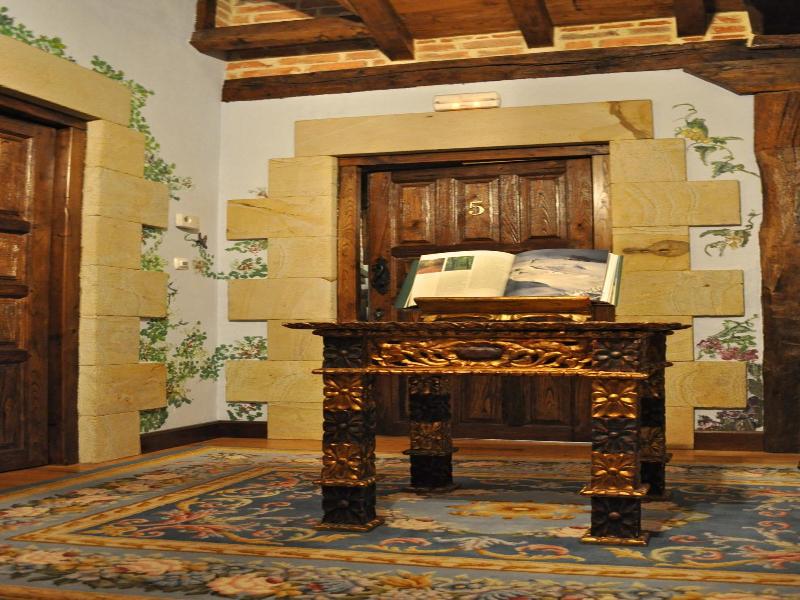 Hotel Palacio De Trasvilla image