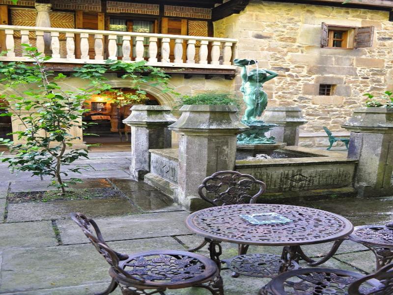 Hotel Palacio De Trasvilla image