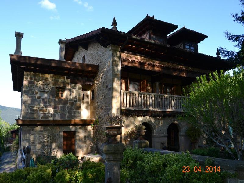 Hotel Palacio De Trasvilla image