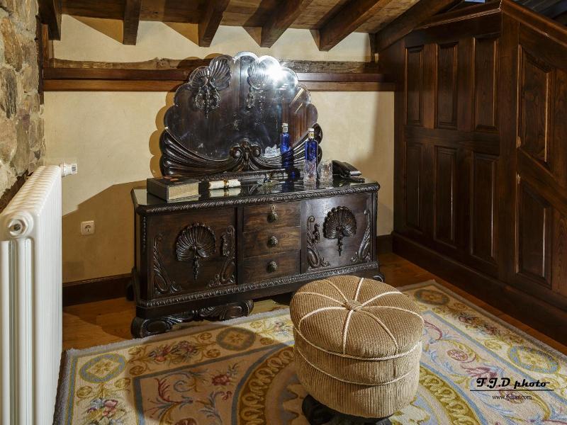 Hotel Palacio De Trasvilla image