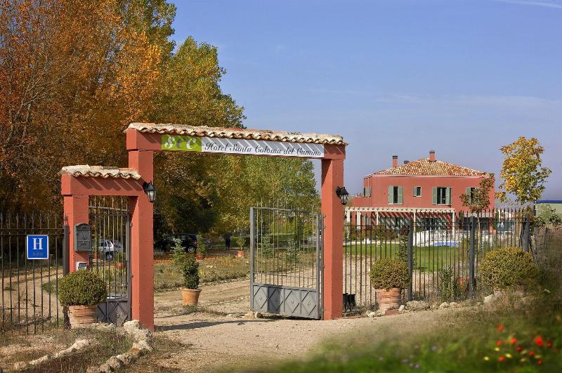 Hotel Santa Coloma Del Camino image