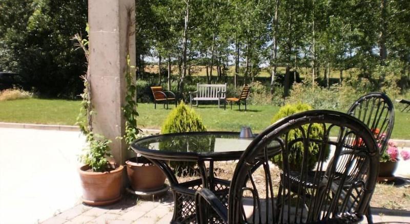 Hotel Santa Coloma Del Camino image