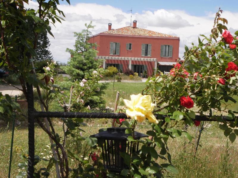 Hotel Santa Coloma Del Camino image