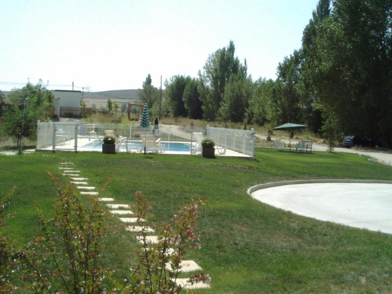 Hotel Santa Coloma Del Camino image