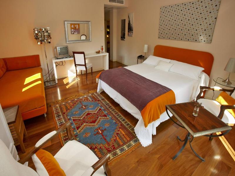 Hotel Santa Coloma Del Camino image