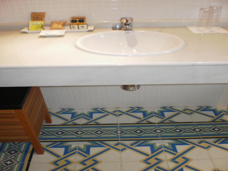 Hotel Santa Coloma Del Camino image