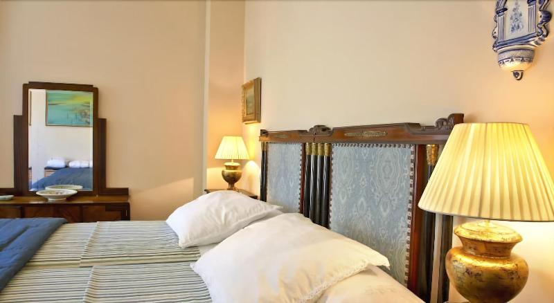 Hotel Santa Coloma Del Camino image
