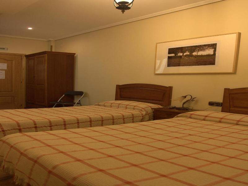 Hostal Rural Elosta image