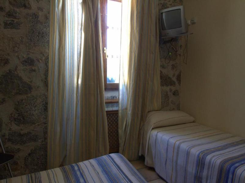 Hostal Rural Elosta image