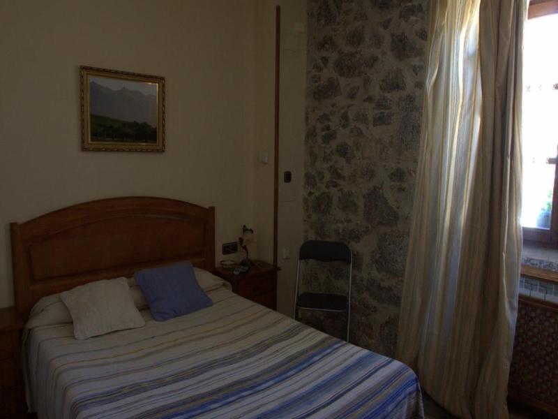 Hostal Rural Elosta image