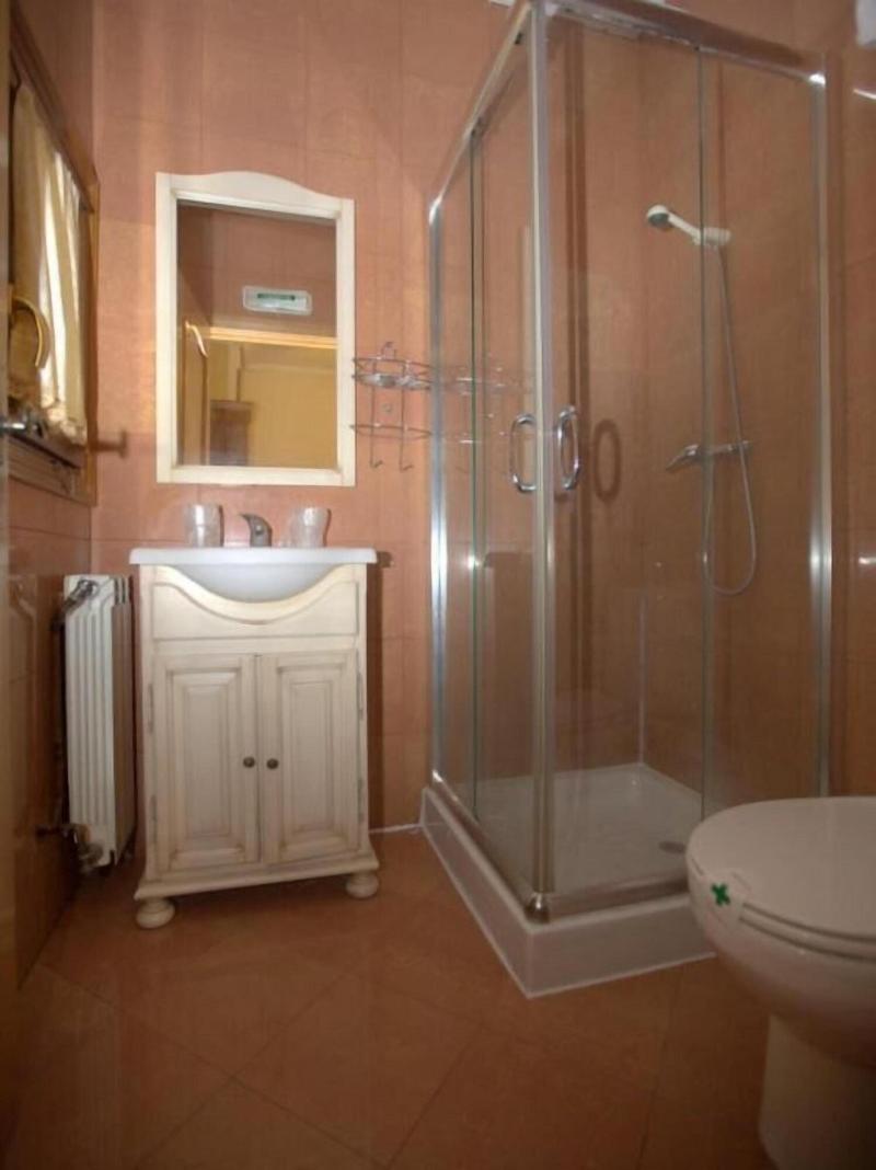 Hostal Rural Elosta image
