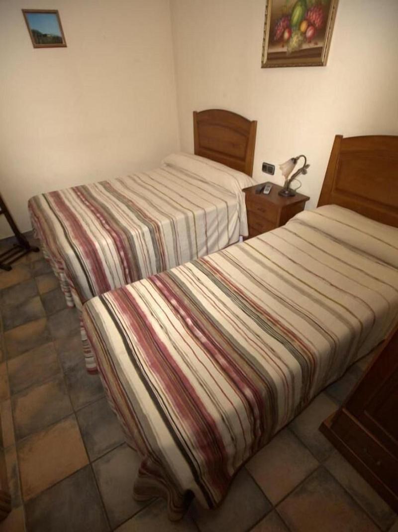 Hostal Rural Elosta image