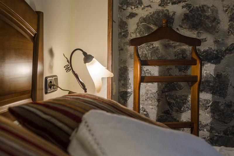 Hostal Rural Elosta image