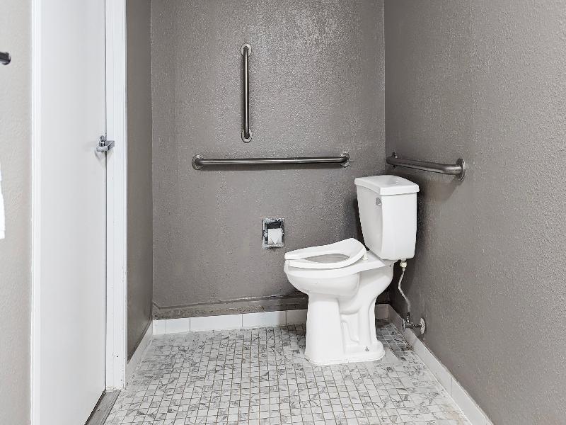 Motel 6 Chicopee, Ma - Springfield GA image