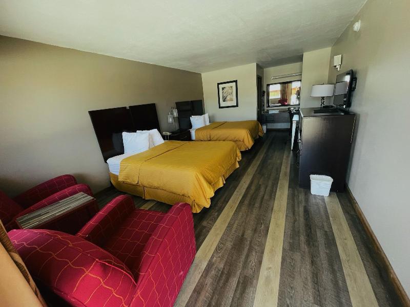 Royal Inn & Suites image
