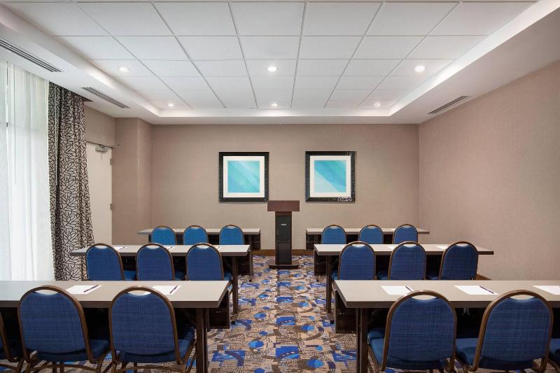Residence Inn by Marriott Seattle South/Renton image