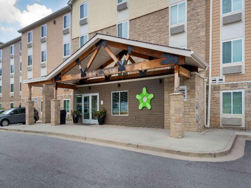 Woodspring Suites Atlanta Lithia Springs image