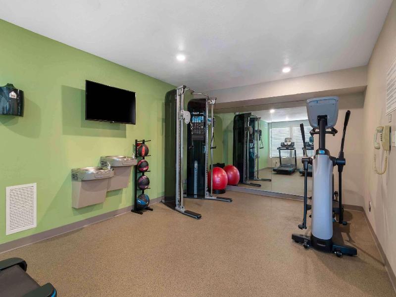 Woodspring Suites Atlanta Lithia Springs image
