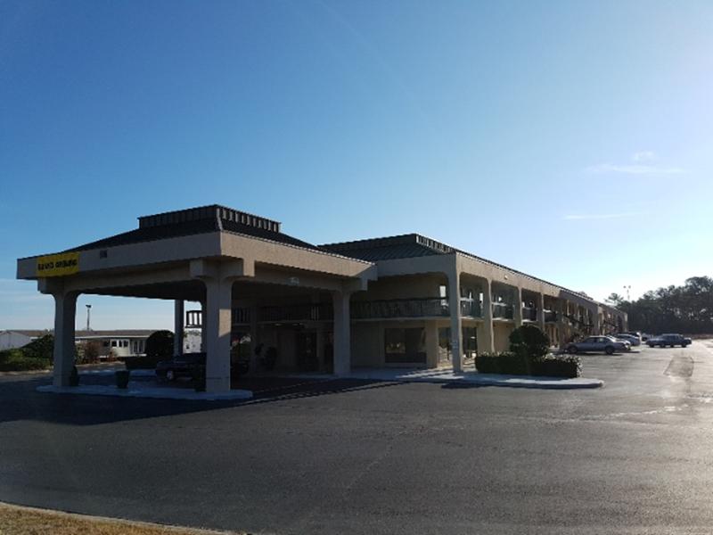 Dublin Inn and Suites image