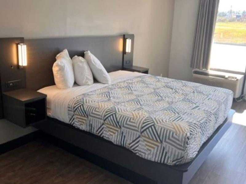 Dublin Inn and Suites image