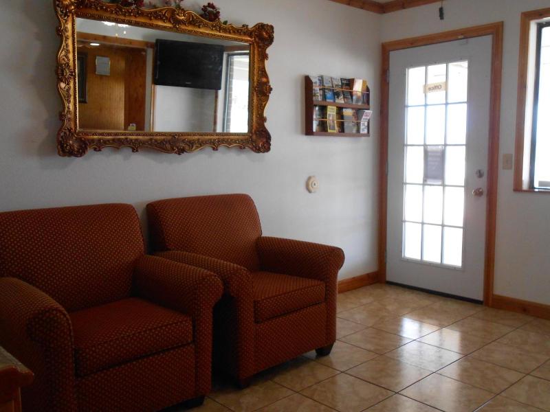 Budget Inn Siloam Springs image