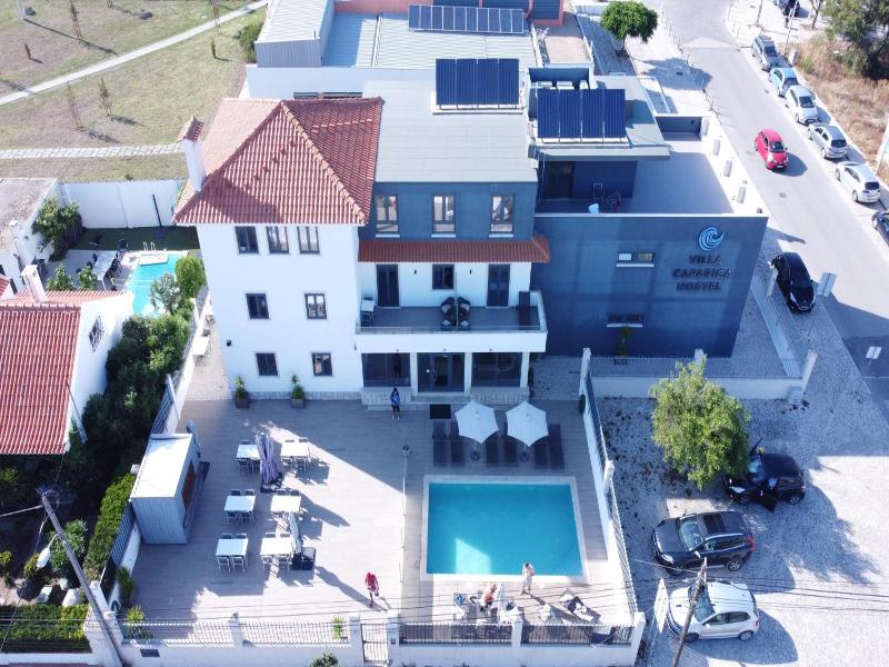 Villa Caparica Hostel image