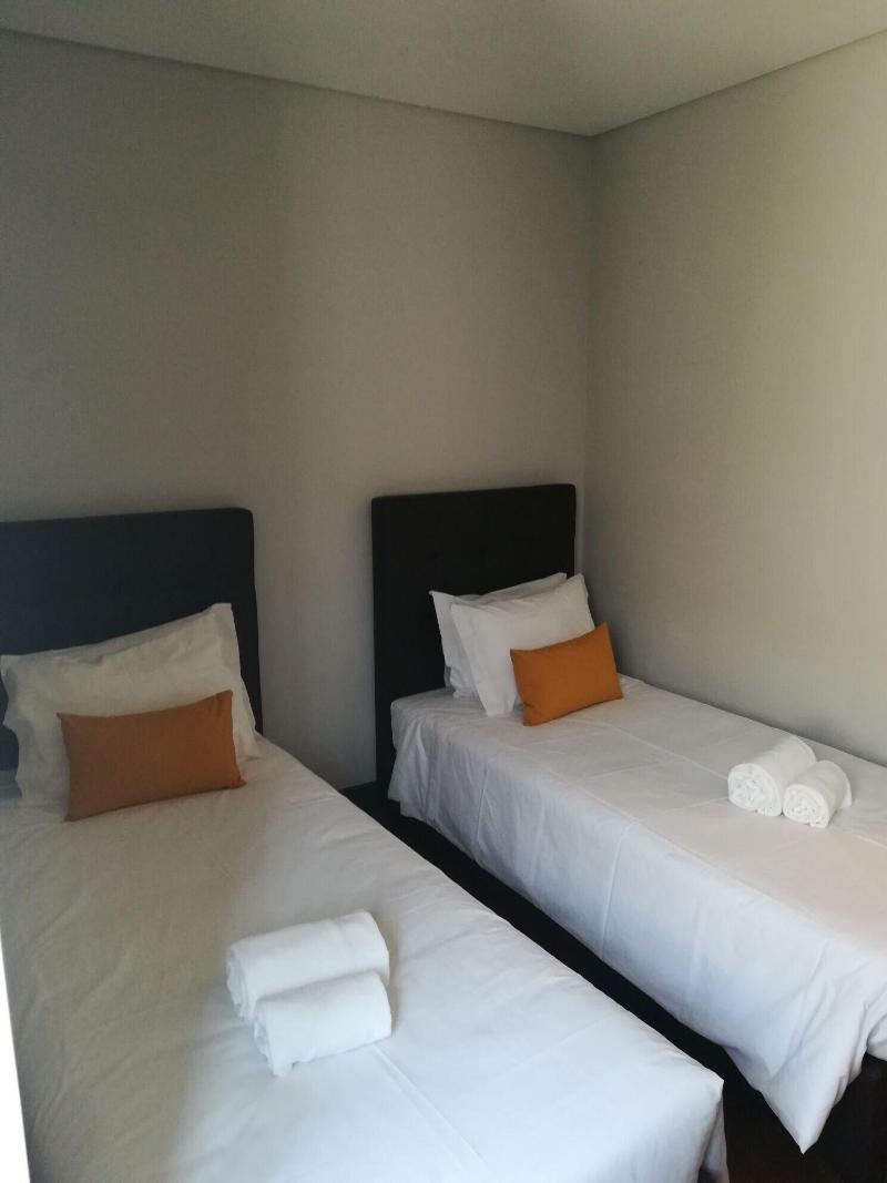 Villa Caparica Hostel image