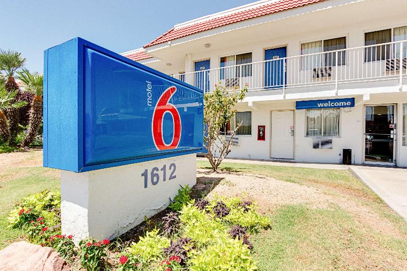 Motel 6 Tempe, AZ - Scottsdale South - Image 4