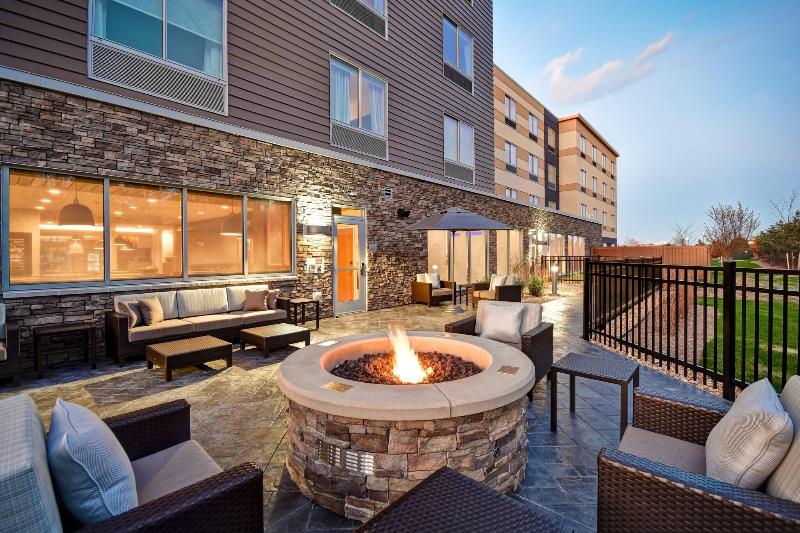 Fairfield Inn & Suites by Marriott Plymouth image