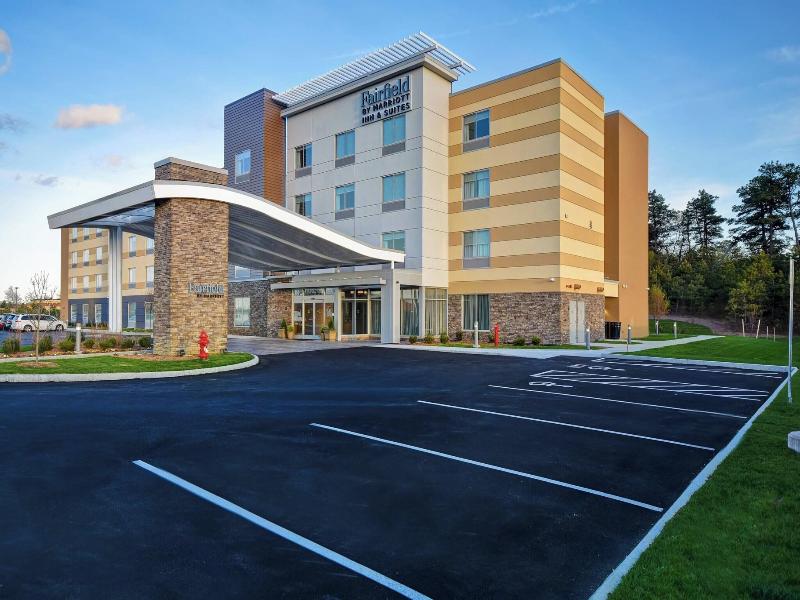 Fairfield Inn & Suites by Marriott Plymouth image