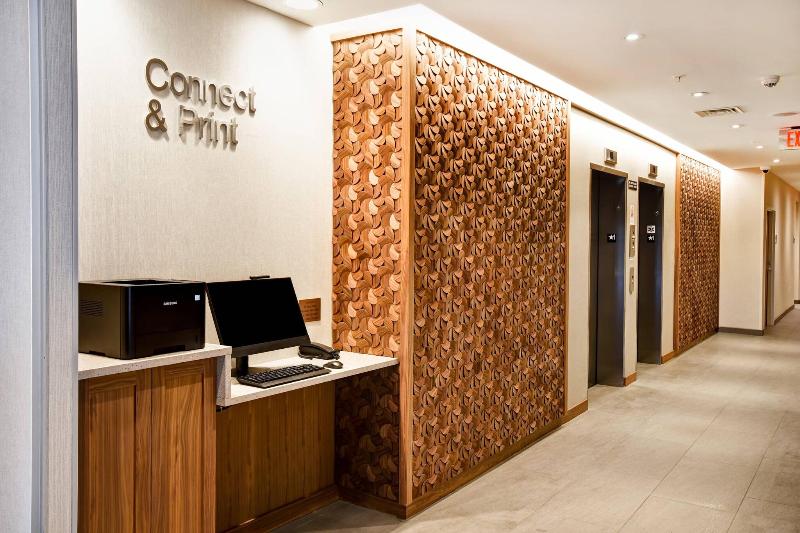 Fairfield Inn & Suites by Marriott Plymouth image