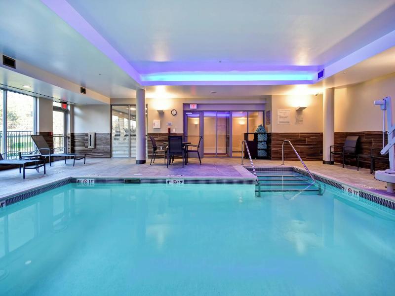 Fairfield Inn & Suites by Marriott Plymouth image