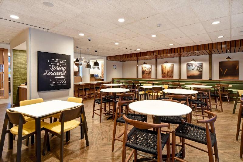 Fairfield Inn & Suites by Marriott Plymouth image