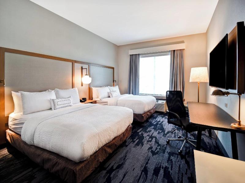 Fairfield Inn & Suites by Marriott Plymouth image
