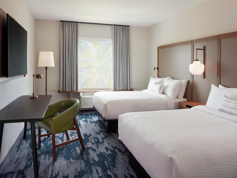 Fairfield Inn & Suites by Marriott Plymouth image