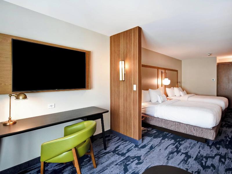 Fairfield Inn & Suites by Marriott Plymouth image