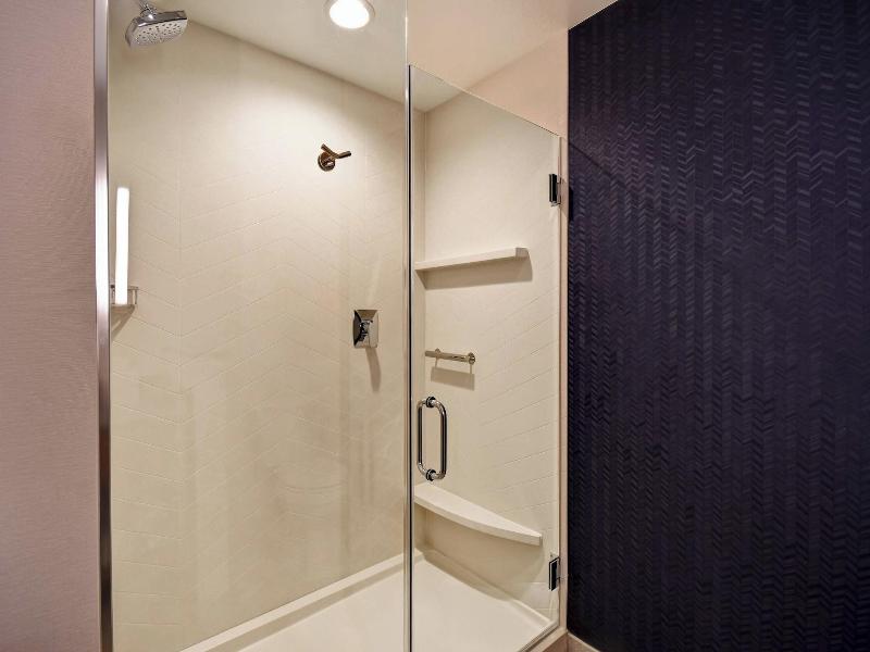 Fairfield Inn & Suites by Marriott Plymouth image