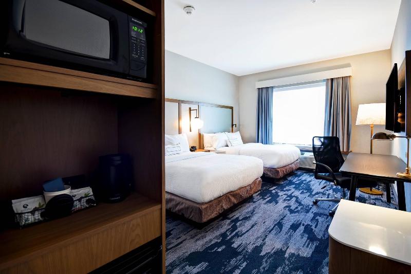 Fairfield Inn & Suites by Marriott Plymouth image