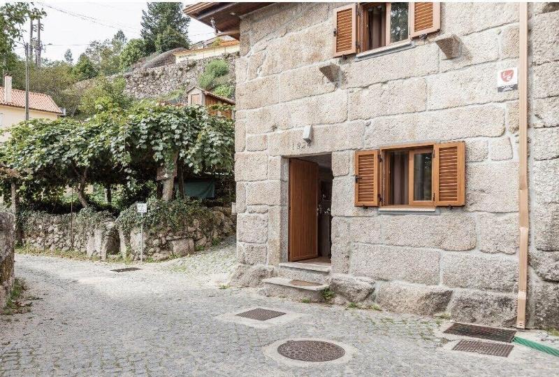 Casa Da Fonte image