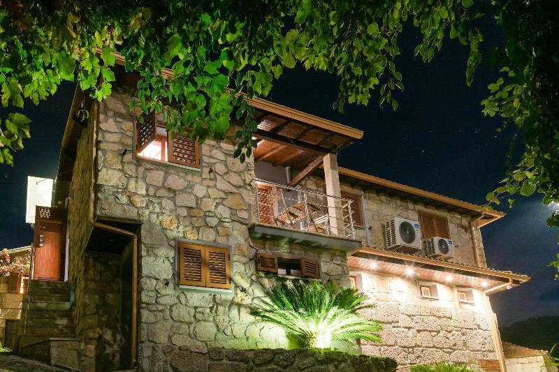 Casa Da Fonte image